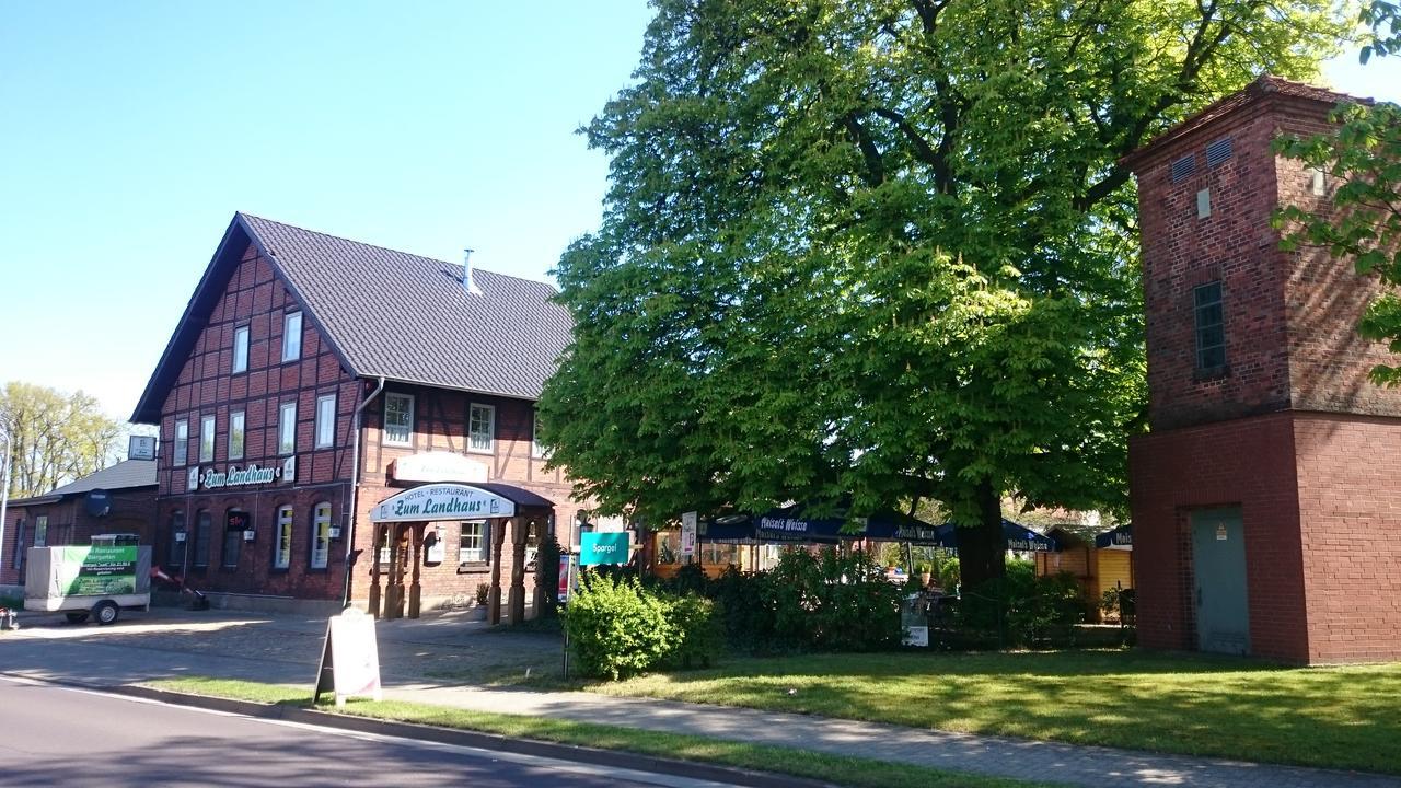 Zum Landhaus Dannenbuettel Sassenburg Exterior photo